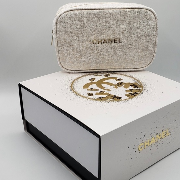 Authentic Chanel 2023 Cosmetic Pouch White Gold - Picture 3 of 3